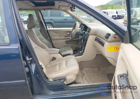 2000 Volvo S70 Glt/Glt Se from USA, damaged, VIN YV1LS56D8Y2627201